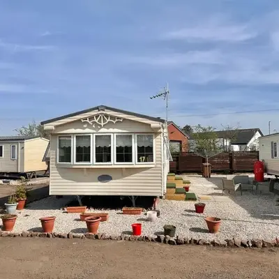 Willerby Granada 2-Bedroom Located in Uddingston