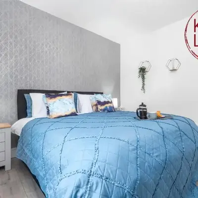 Sanderson Apartment by Klass Living Uddingston