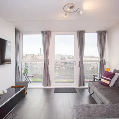 Beautiful Flat with Panoramic Views over the City