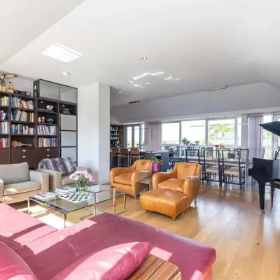 JOIVY Beautiful Penthouse with Terrace & Jacuzzi