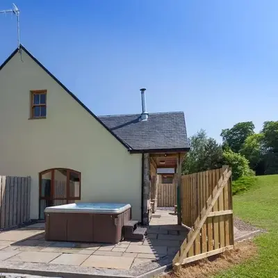 Beech Cottage at Williamscraig Holiday Cottages