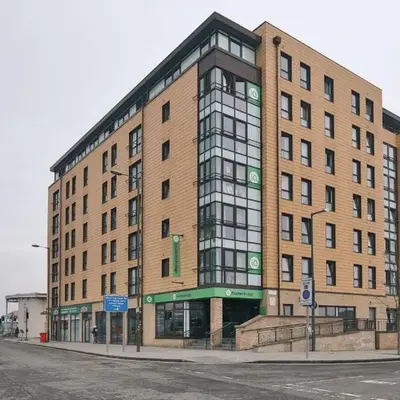 Studios and Ensuite Bedrooms with Shared Kitchen at Fountainbridge in Edinburgh